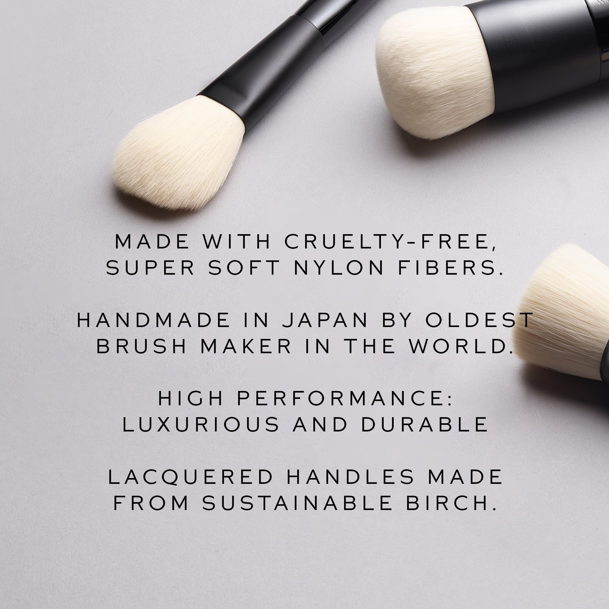 Westman Atelier - Powder Brush II