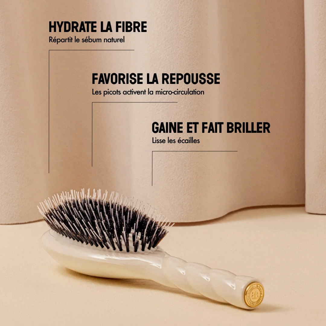 La Bonne Brosse - N.02 The Care & Detangling Hair Brush - Creamy White