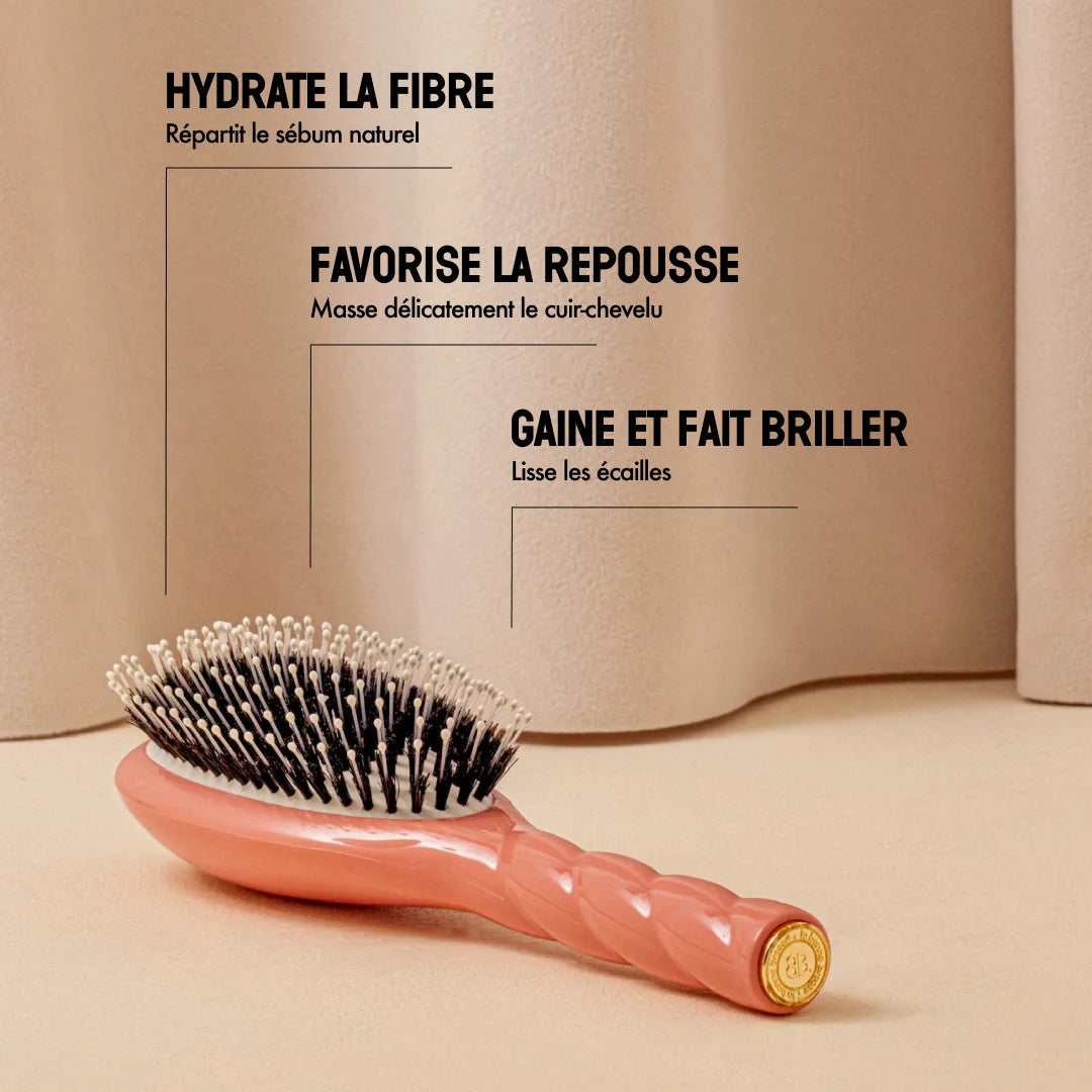 La Bonne Brosse - N.03 The Essential Gentle Scalp Care Hair Brush - Coral Orange