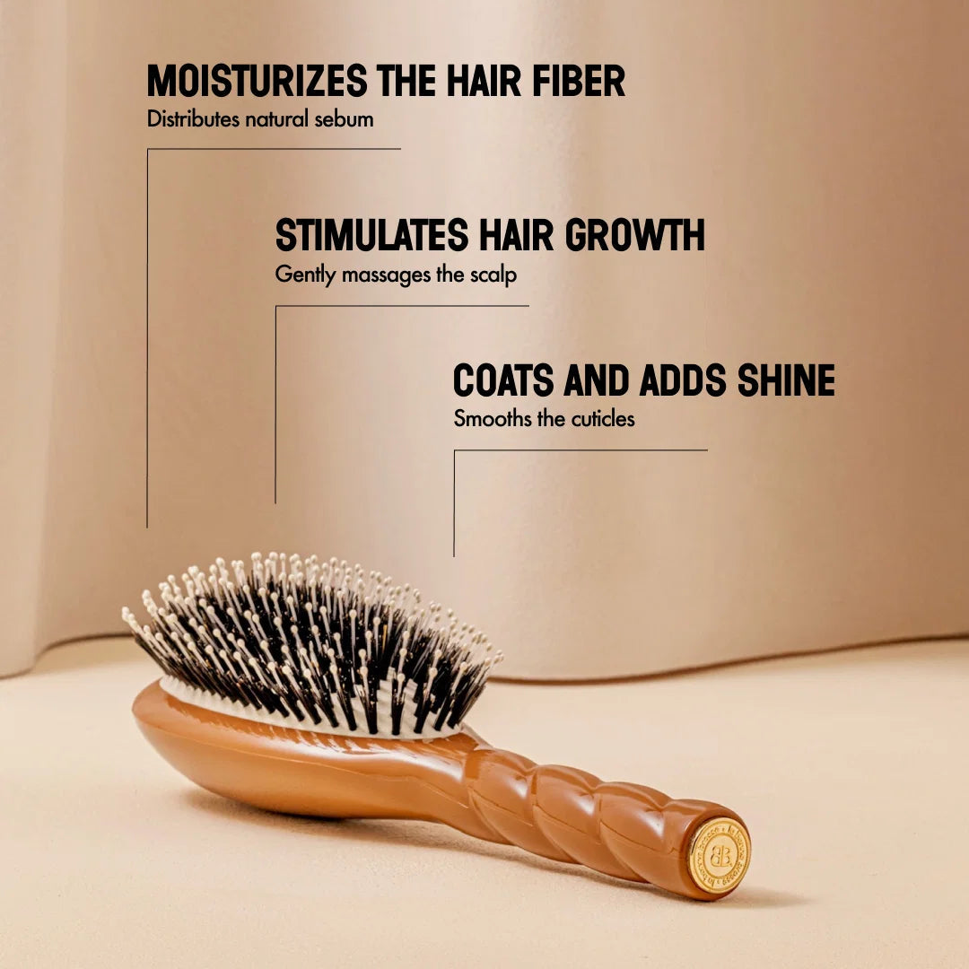 La Bonne Brosse - N.03 The Essential Gentle Scalp Care Hair Brush - Terracotta