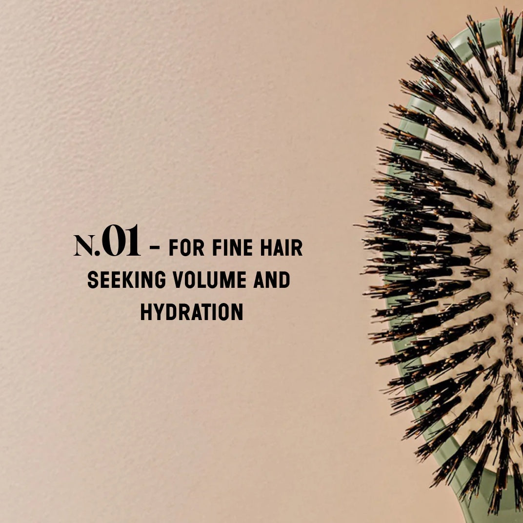 La Bonne Brosse - N.01 The Shine & Care Hair Brush - Almond Green