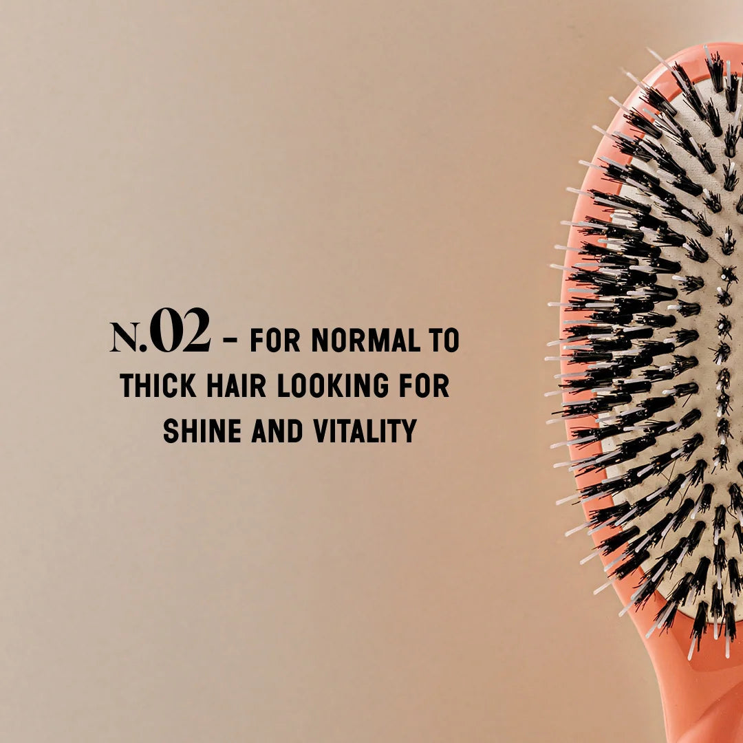 La Bonne Brosse - N.02 The Care & Detangling Hair Brush - Coral Orange