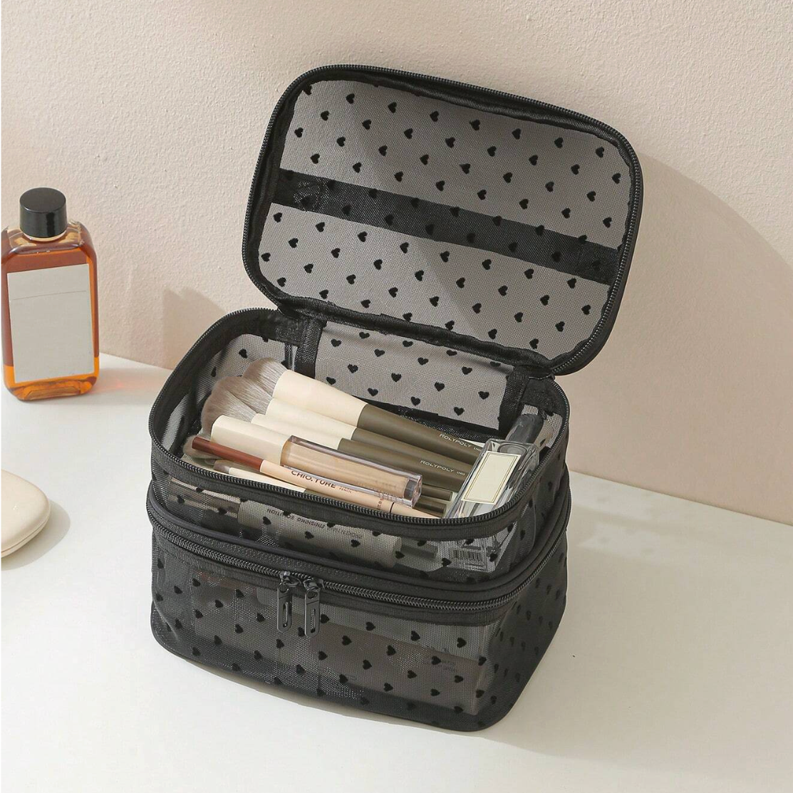 Living Beauty - Mesh Makeup Bag