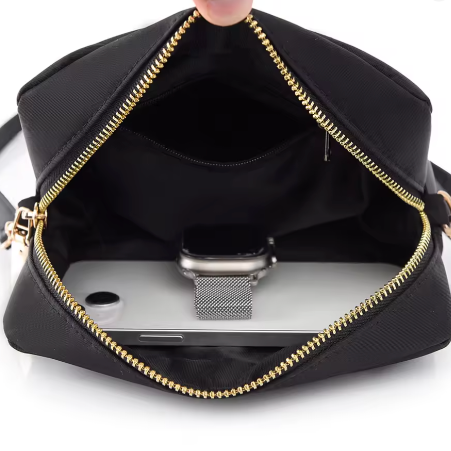Living Beauty - Black Eyes Toiletry Bag