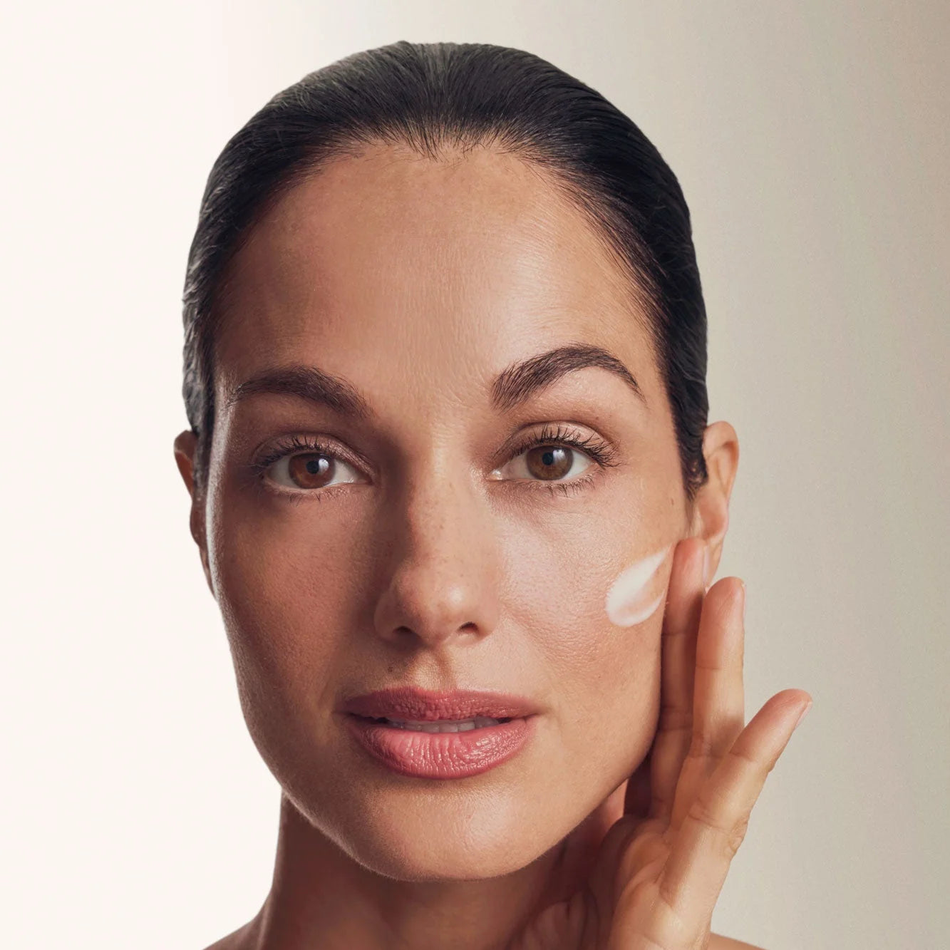 Lenox and Sixteenth - Soft Landing Peptide Moisturizer