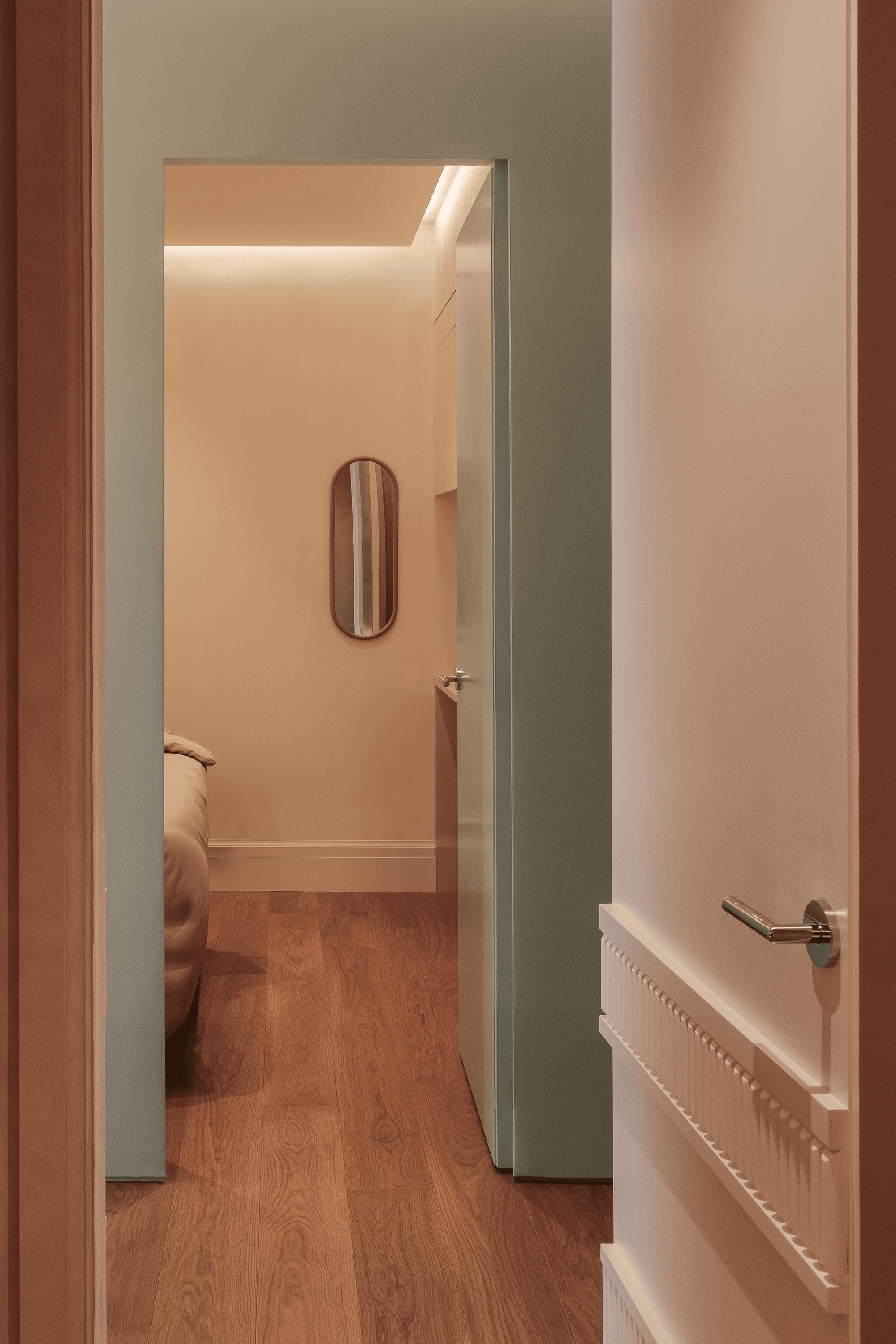 DP4™ Microneedling Face & Neck