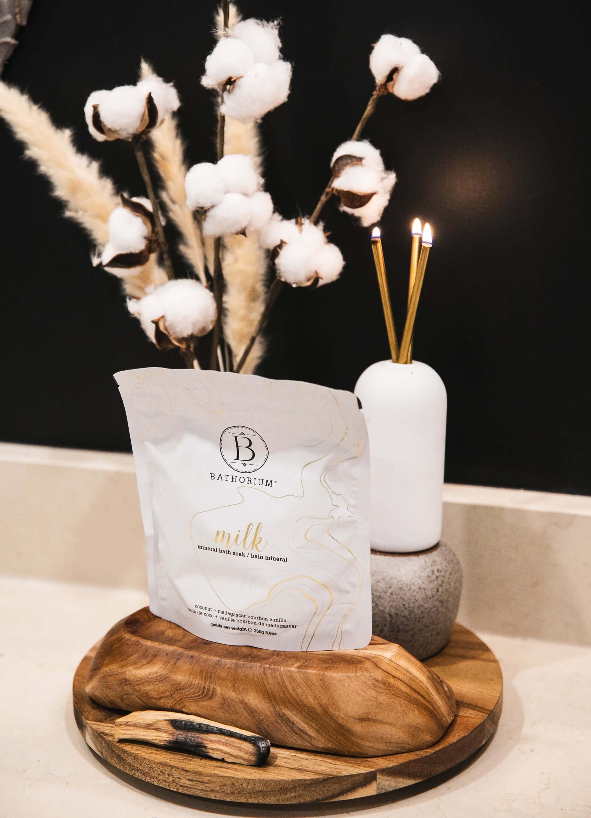 Coconut + Bourbon Vanilla Milk Bath - Living Beauty