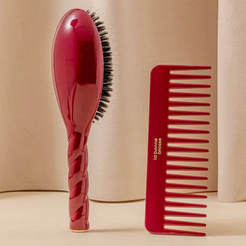 The Large Detangling Comb Cherry Red - Living Beauty