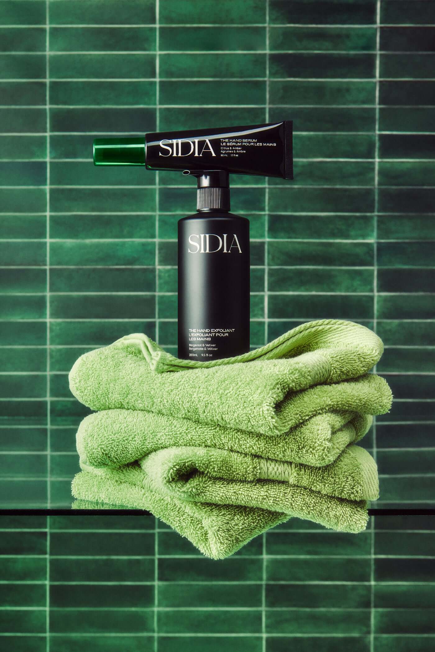 The Hand Exfoliant - Living Beauty