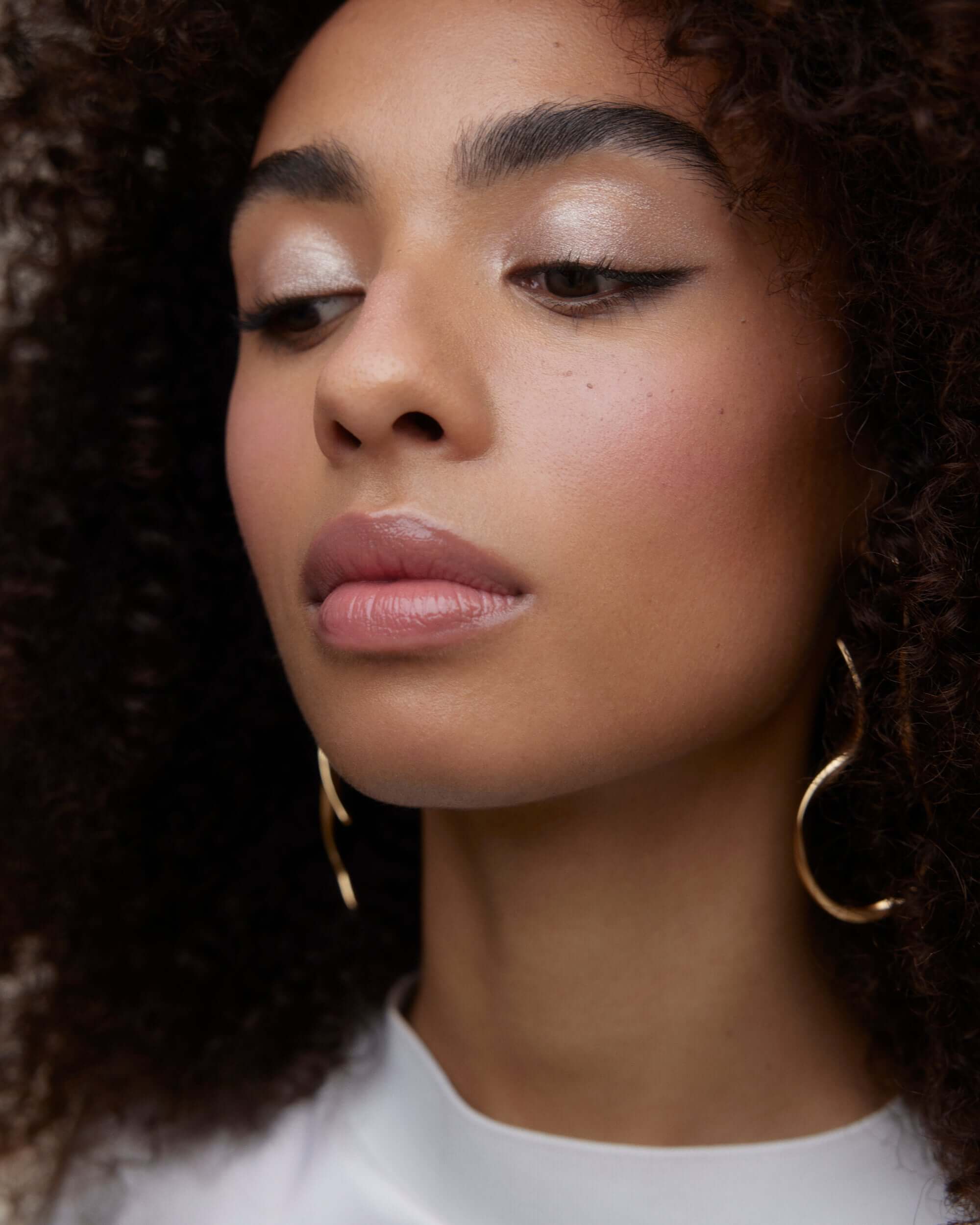 La Lumière Liquid Eyeshadow - Living Beauty