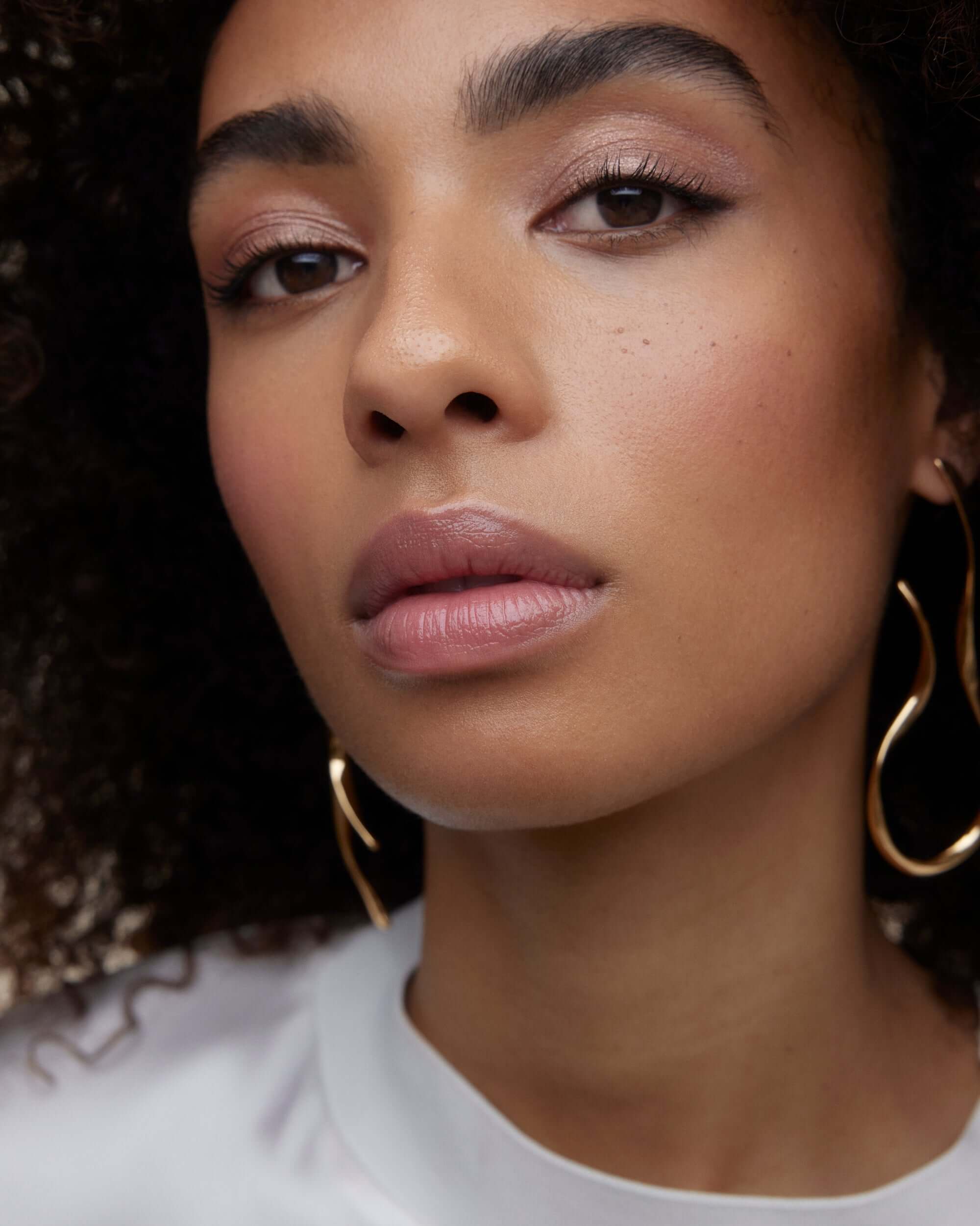 La Lumière Liquid Eyeshadow - Living Beauty